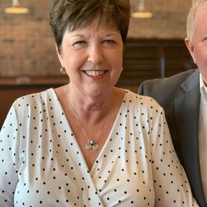 Meet your Posher, Deena